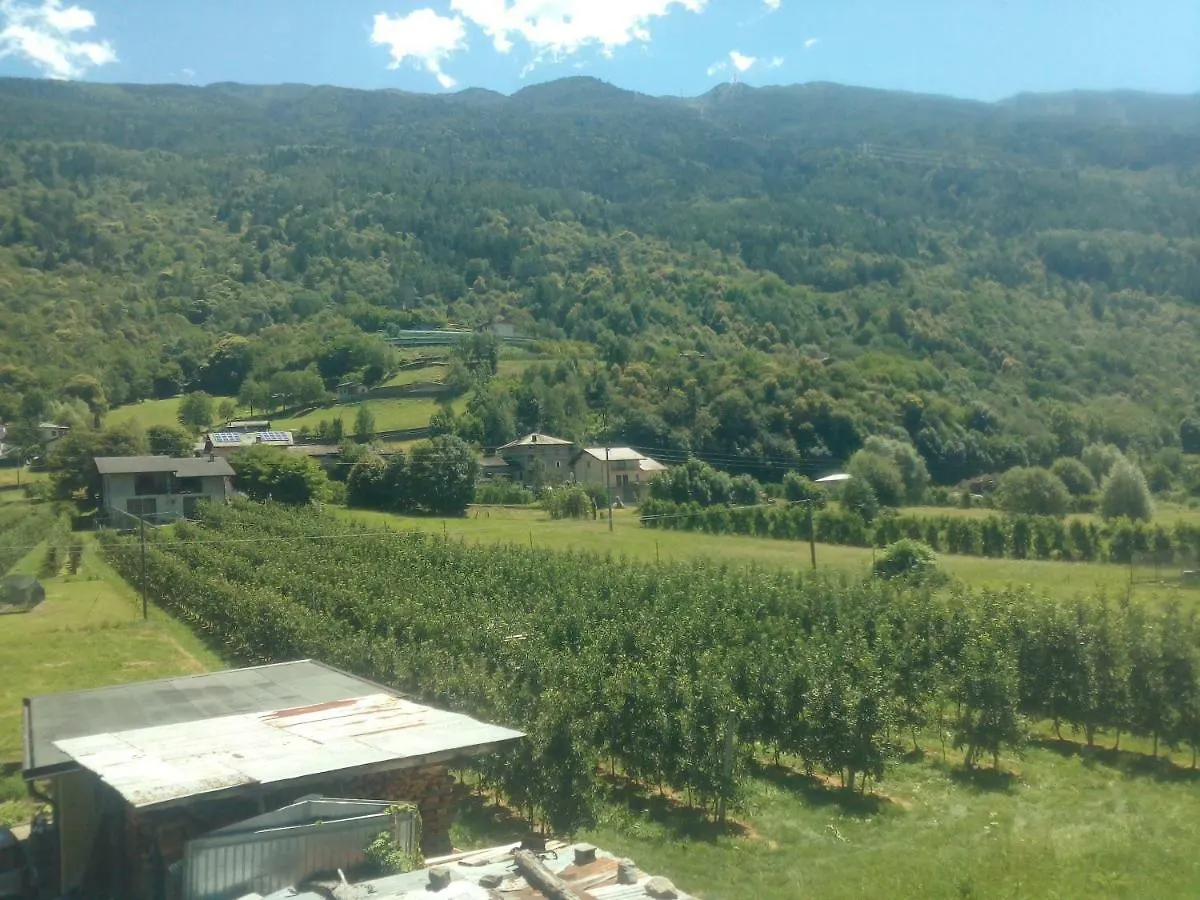 Free Hugs Hotel Mazzo di Valtellina 0*,